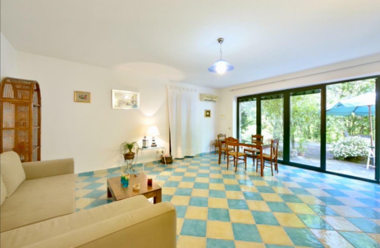 Villa Vincenzo Di Meglio Барано-д'Иския Экстерьер фото